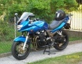 foto - Kawasaki ZR-7 S
