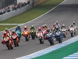 Kolejne podium i awans Pedrosy w MotoGP