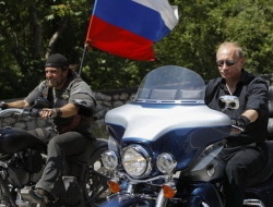 Władimir Putin na Harleyu