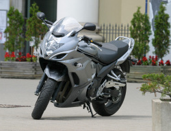 Suzuki GSX1250FA - Na codzień i od święta 02