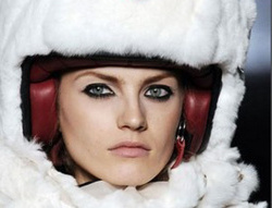 Kask Lagerfeld zima 2010